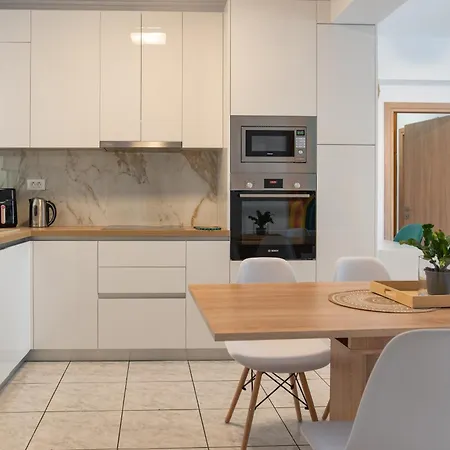 Island Memories Apartamento Ampavris
