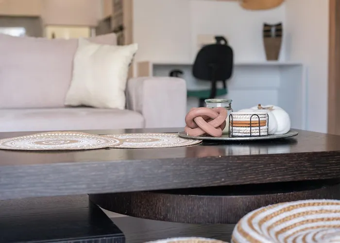 Island Memories * Ampavris