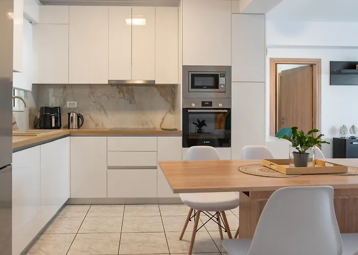 Island Memories Apartment Ampavris