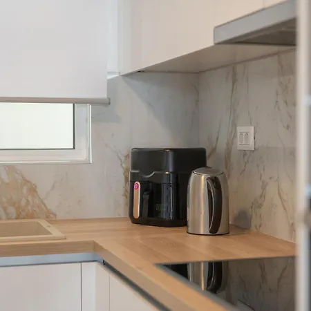 Island Memories * Ampavris