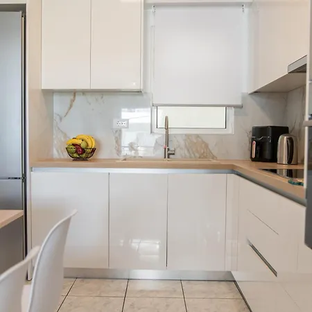 Island Memories Апартаменты *